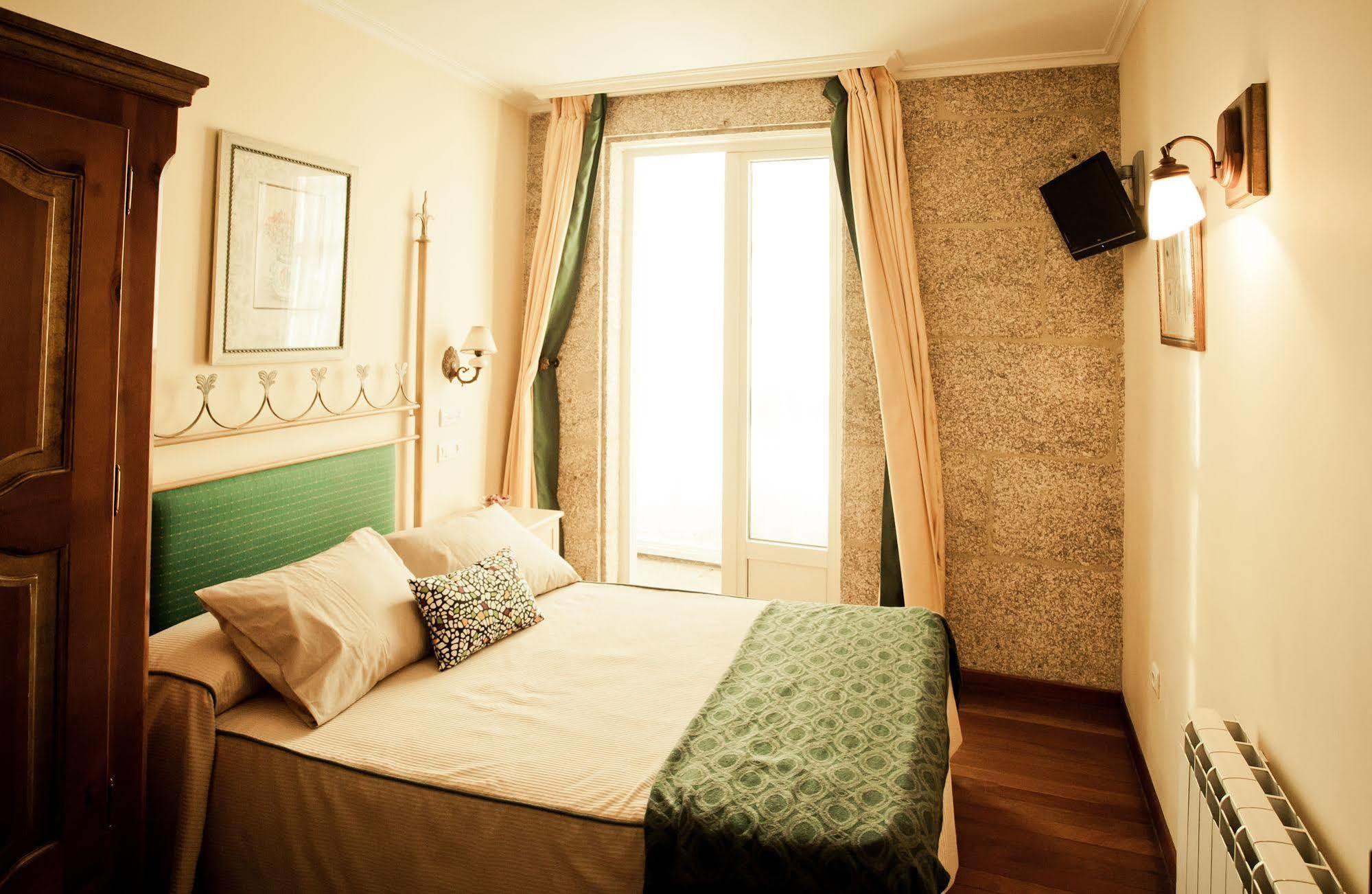 Hotel Fonte De San Roque Santiago de Compostela Luaran gambar